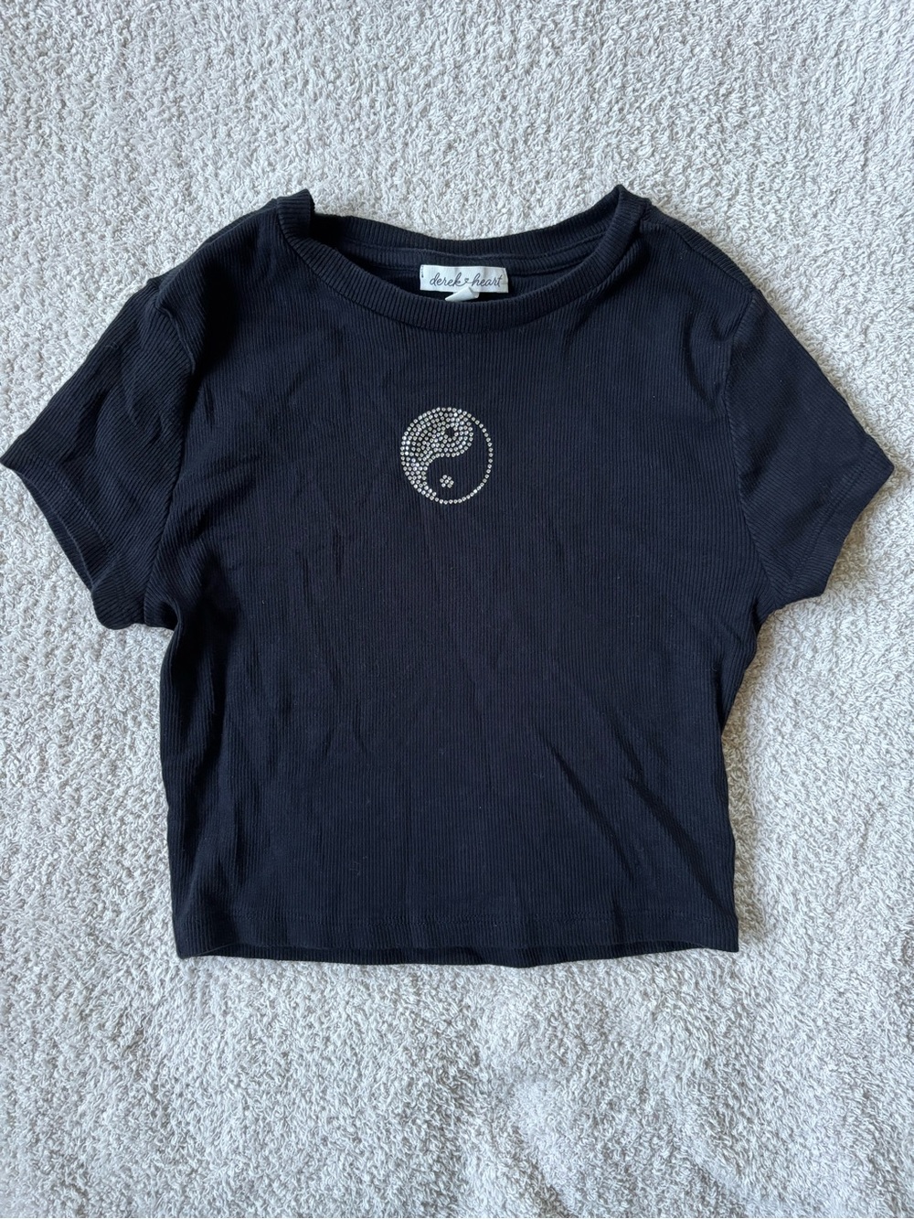 Derek Heart Black Cropped Tee with Rhinestone Yin Yang